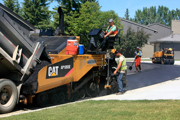 Best Commercial Driveway Pavers  in Fincastle, TN